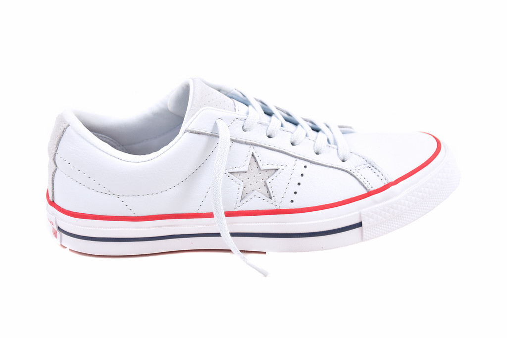 converse rated one star