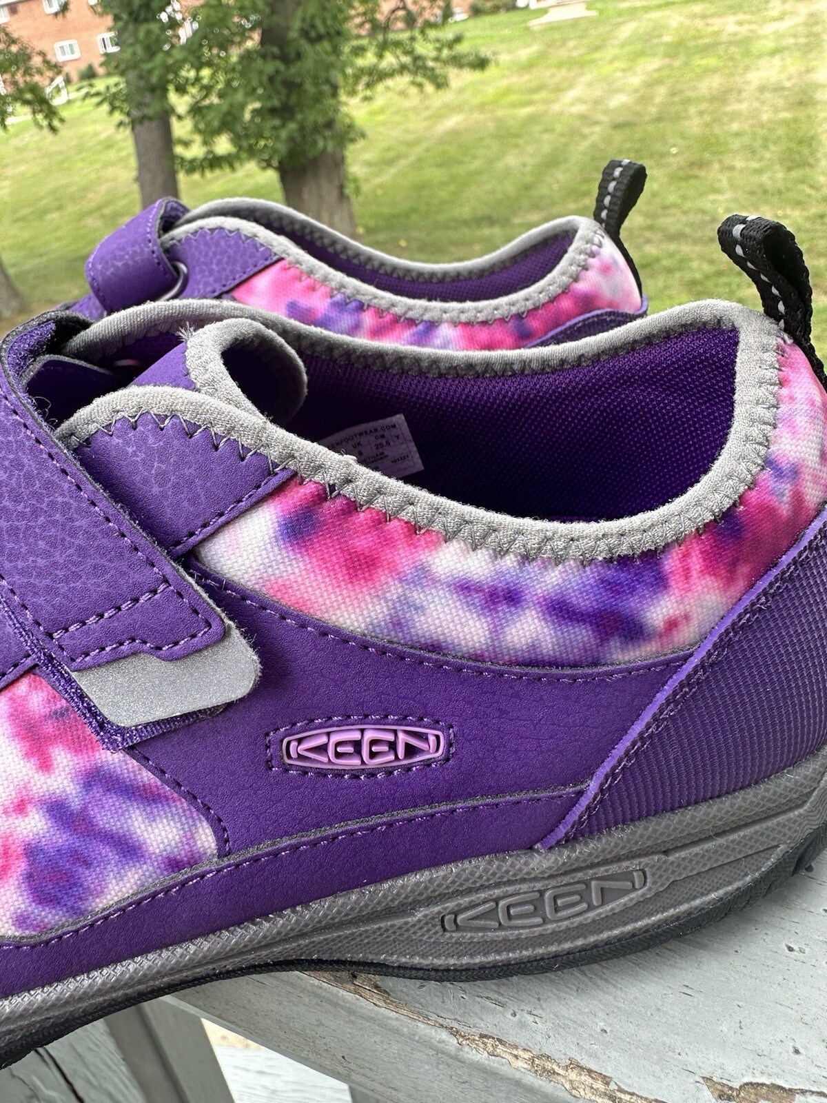 Nuovo con etichette Keen Speed Runner uva vibrante US 7 EU 39 anello gancio adattivo impermeabile