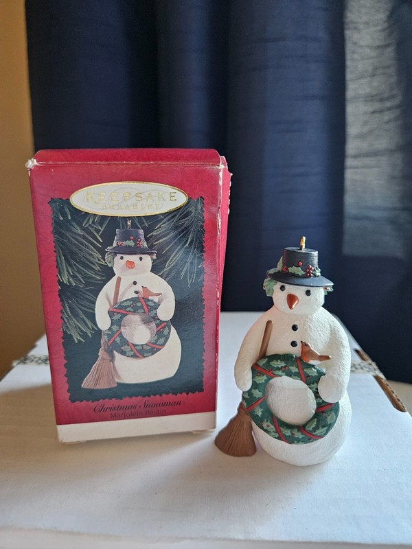 Hallmark Keepsake Ornament 1996 Cute Christmas Snowman