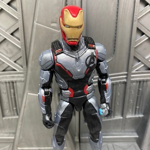 marvel legends quantum suit