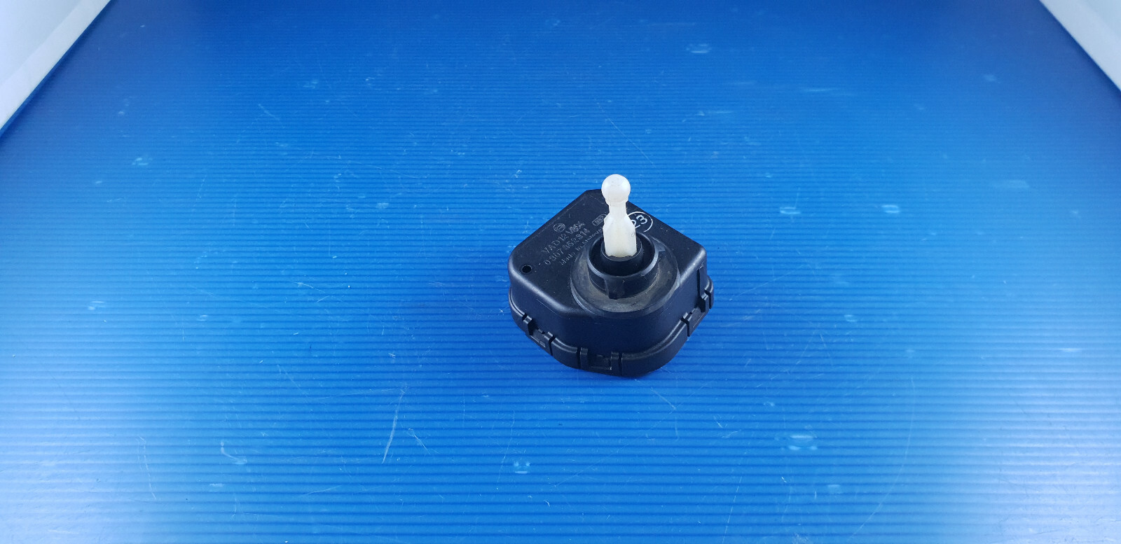 Moteur de réglage de phare d'origine pour Ford Fiesta et Courier