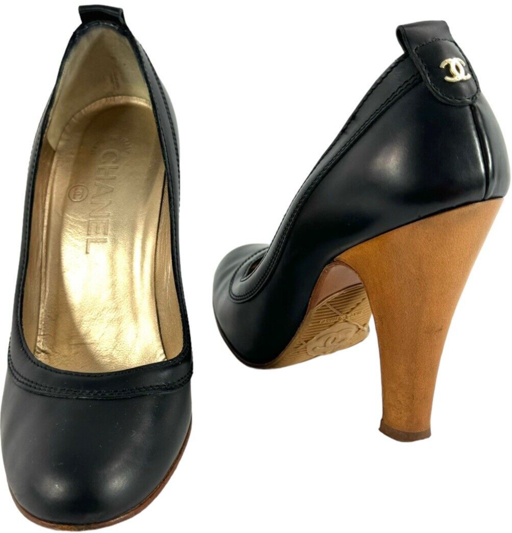 靴 Vintage Chanel Travel Ligne Pumps 36 CHANEL Interlocking CC Black Leather Vintage Heeled Pumps Made in