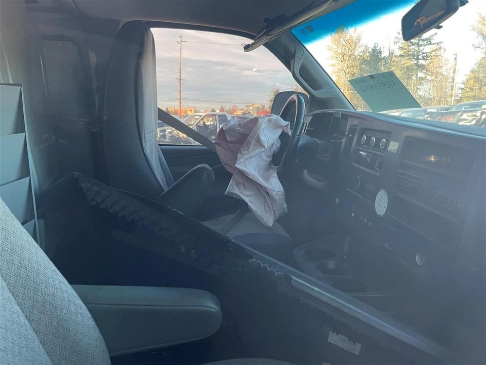 Used Rear Suspension Stabilizer Bar fits: 2017 Chevrolet Express 3500 van Rear C Foto 4 de 4