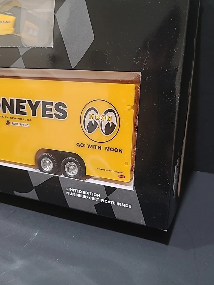 New Corgi Race Image NHRA Truck+Funny Car Mooneyes- Jim Dunn 1/64 1995 - Image 4 of 4