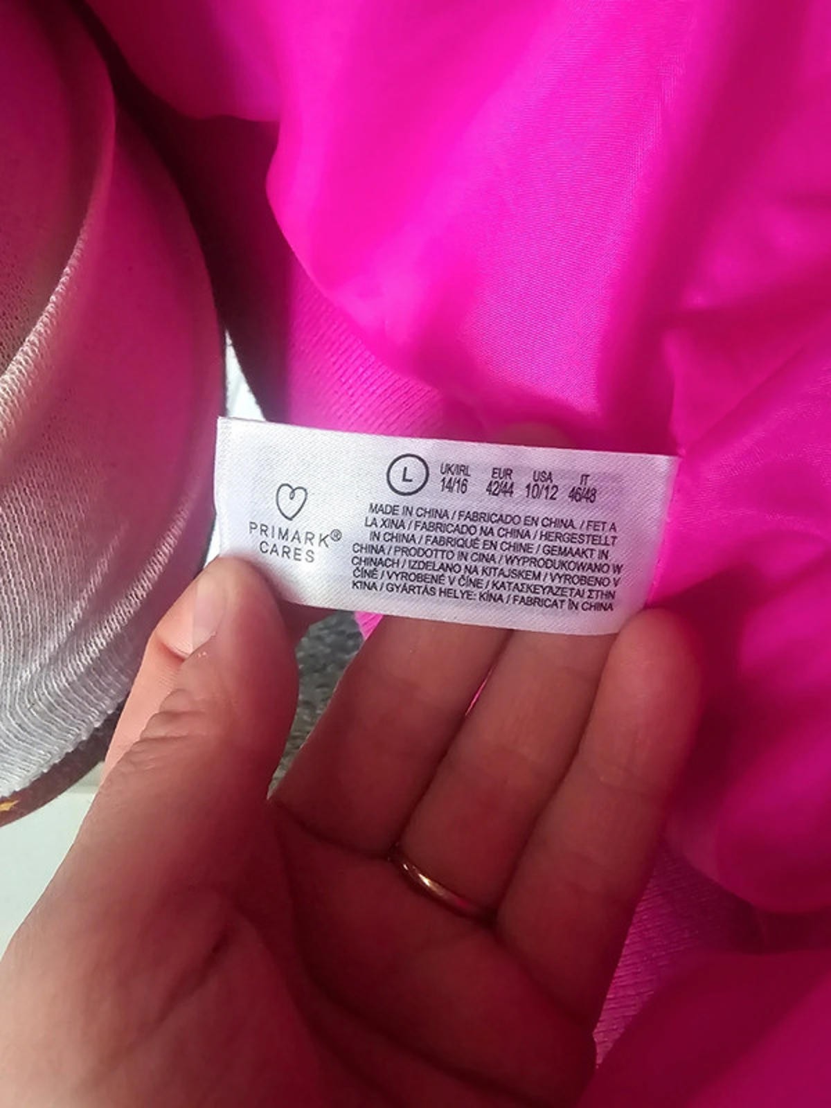 Bright Pink Puffer Vest – Size L (14/16) image 4