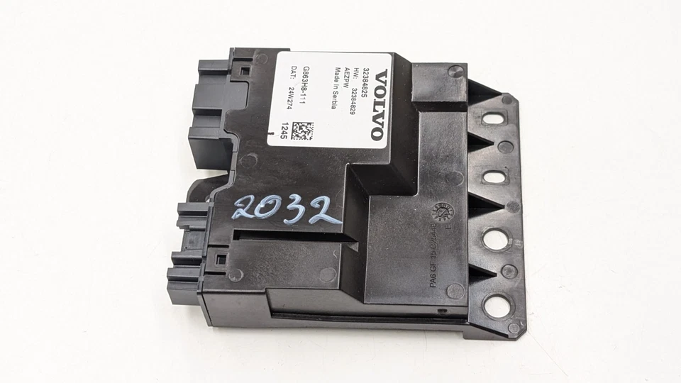 MODULO COMANDO PORTELLONE POSTERIORE VOLVO XC60 MK2 ECU 32384825 2024 - Immagine 2 di 4