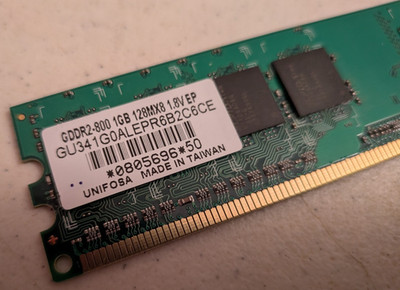 Desktop RAM GDDR2-800 1GB 128MX8 1.8V EP ELPIDA
