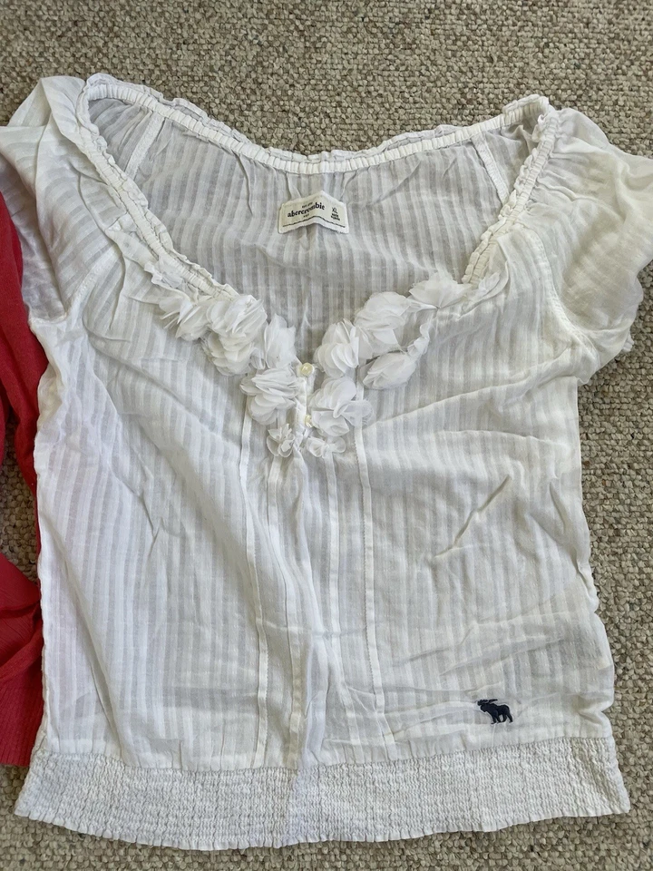 Conjunto De 3 Niñas Abercrombie & Fitch Prendas para el torso Cárdigan Corto Suéter M/XL Foto 2 de 4