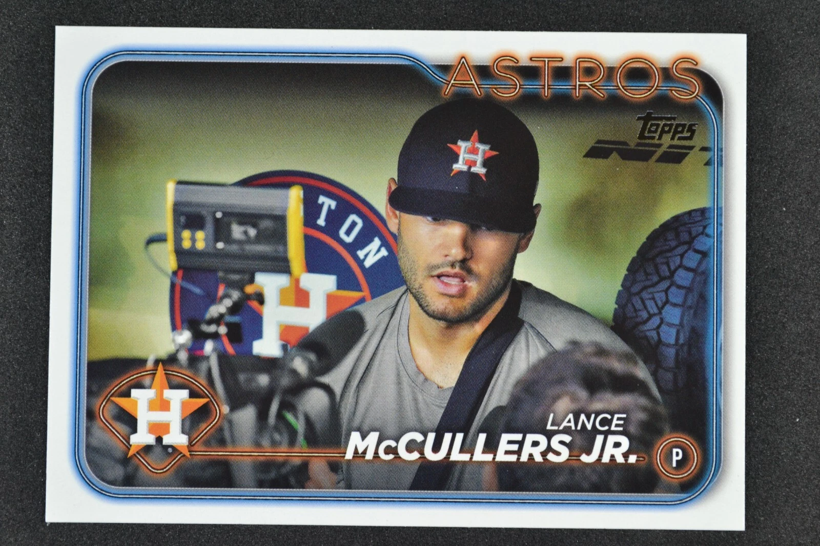 2024 Topps Series 2  Lance McCullers Jr. Short Print Golden Mirror #588
