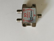 Répartiteur Coupleur d'Antenne Satellite,TV 2 sorties - 5 à 2300 Hertz Bon Etat 
