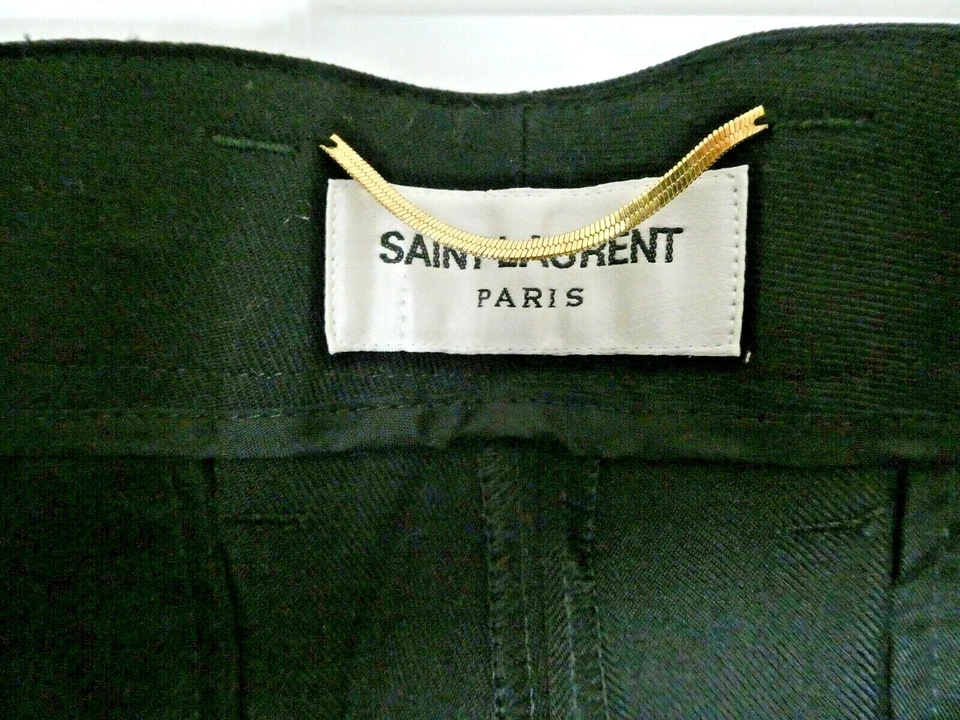 Calça slim preta Yves Saint Laurent Paris Hedi Slimane tamanho F44 - Imagem 3 de 4