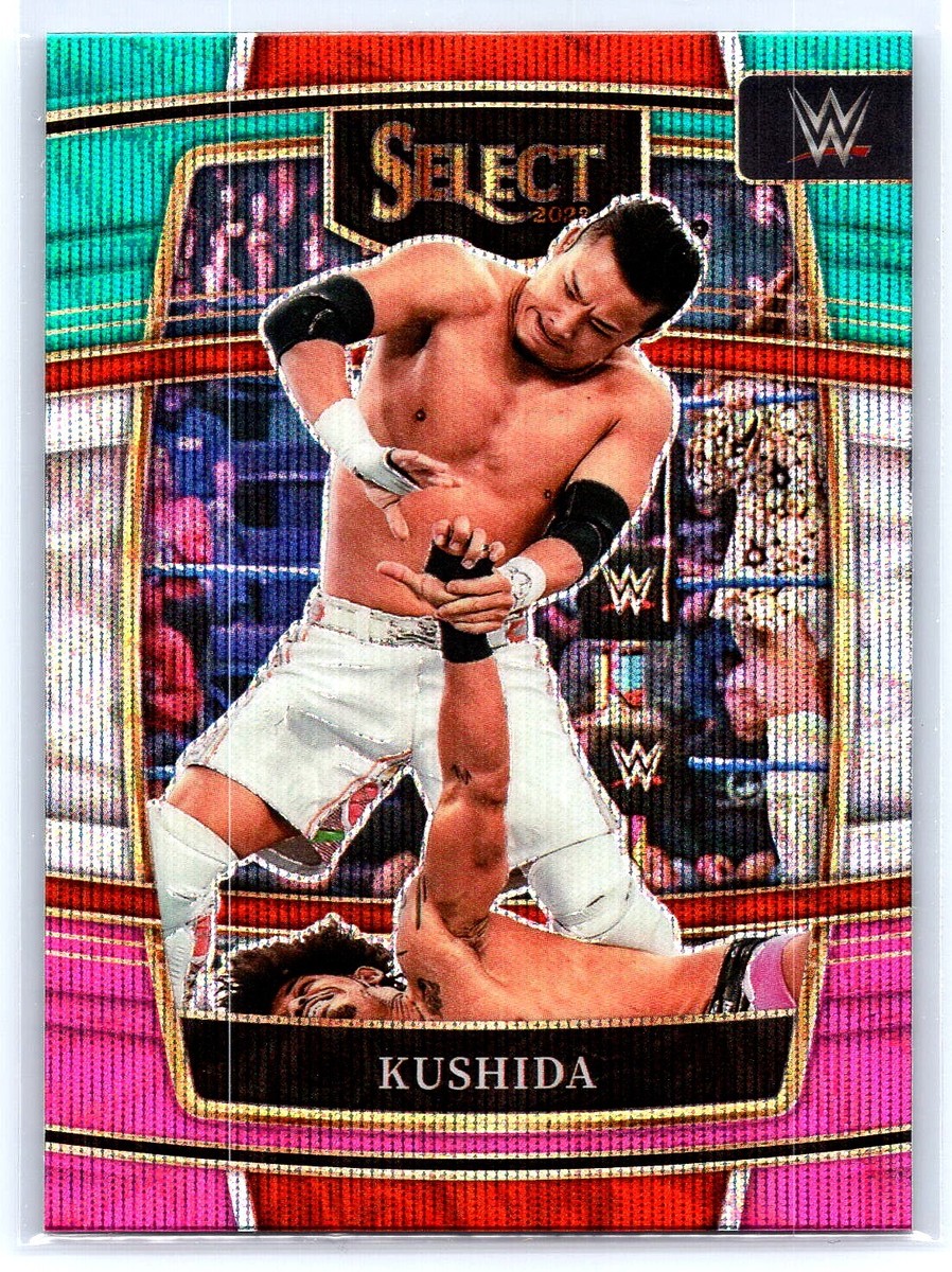 2022 SELECT WWE TRI-COLOR CONCOURSE LEVEL PARALLEL #62