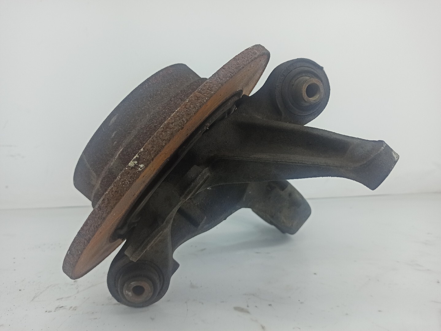 originaler BMW E36 Coupe HA Achsschenkel hinten rechts 1136648 