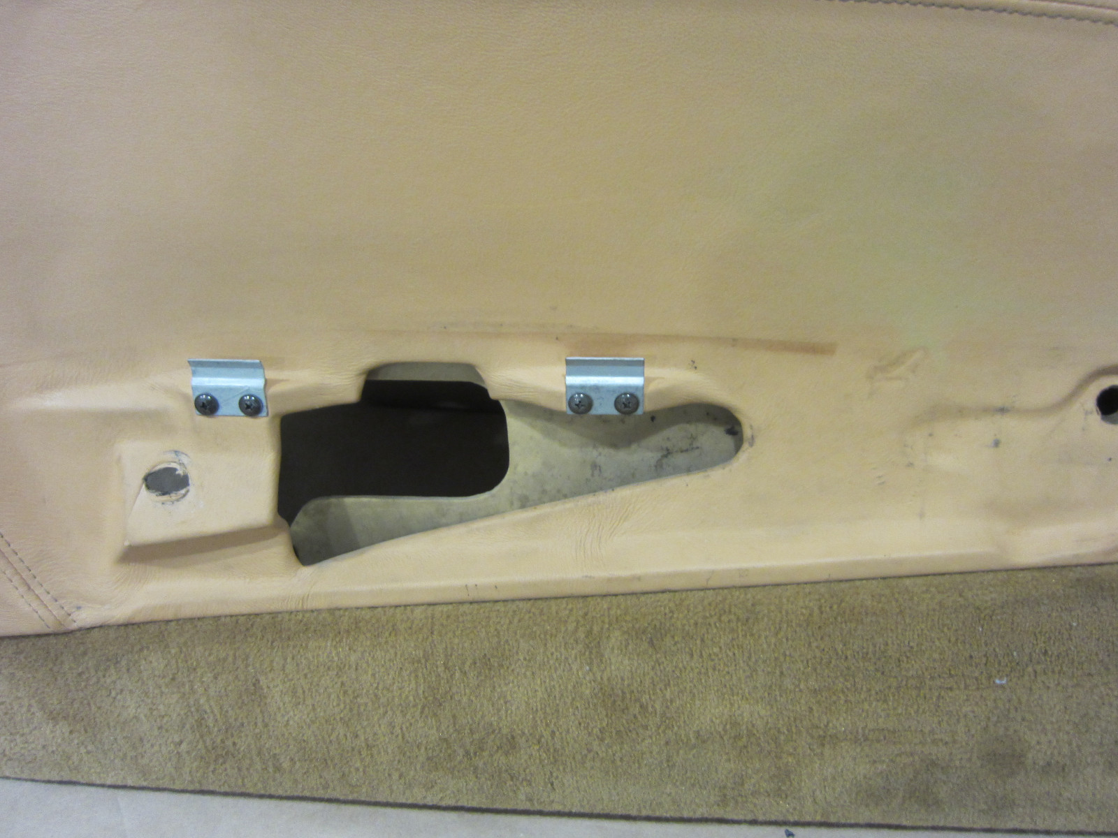 Ferrari 456 - LH Interior Door Panel - Beige and Tan. Part# 65470305