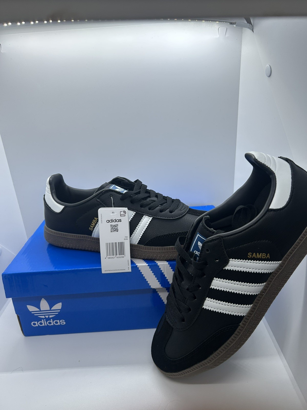 Adidas Black Samba UK 9 Men's Trainers