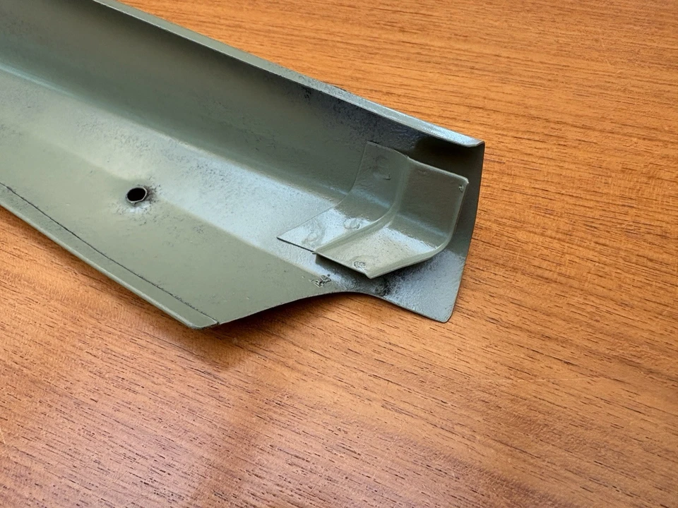 Carril de adorno lateral izquierdo Porsche 911 912 Targa, solo 1967 Foto 4 de 4