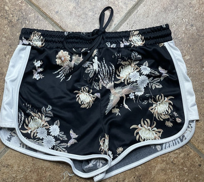 Vintage Asian Inspired Forever 21 Silky Crane Floral Print Shorts Size Small Y2K