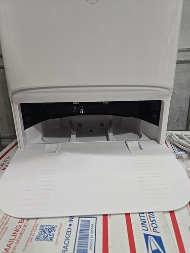 Yeedi Mop Station Pro Robot Vacuum and Mop **ONLY CHARGING BASE** - Picture 3 of 4