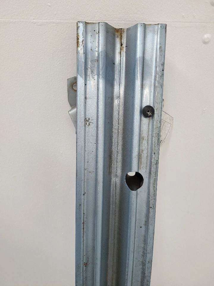 2008-2011 FORD FOCUS Rear Bumper Reinforcement Impact Bar 8S4Z17906C Foto 2 de 4