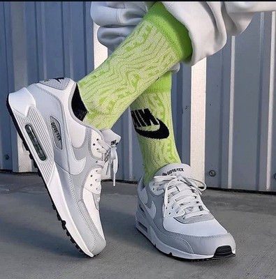  Men s Size 12 - Nike Air Max 90 GORE-TEX Men s Athletic Sneakers DJ9779-003