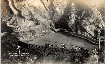 Real Photo Paseo De La Quebrada, Acapulco, Guerrero, Mexico RPPC Postcard
