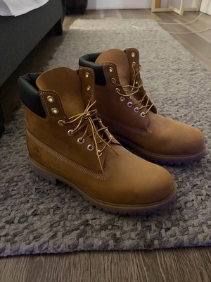 Timberland 6-Inch Premium Boot Size 11 US