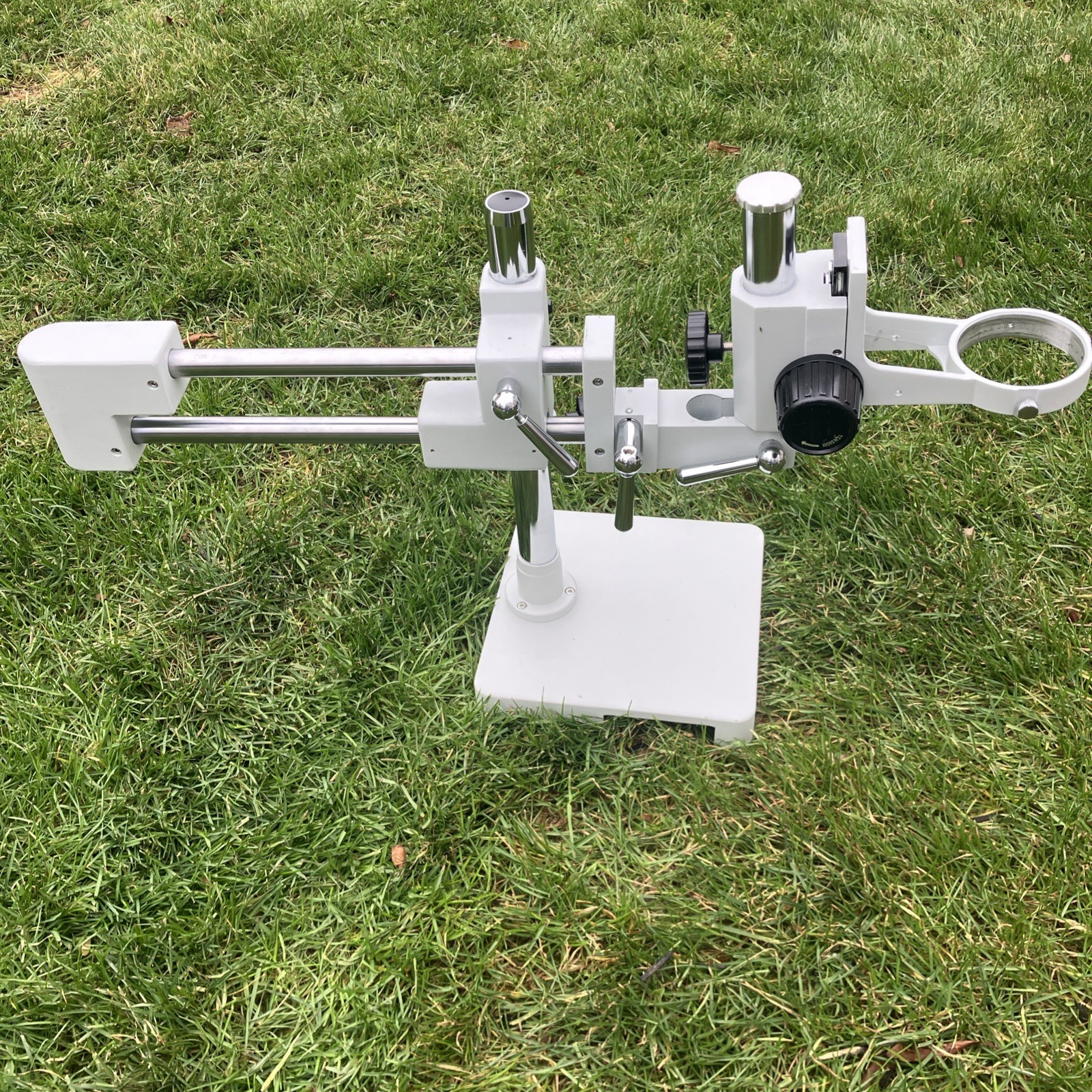 Heavy Duty Double Arm Amscope Stereo Microscope Boom Stand 76mm - 20 LB Base