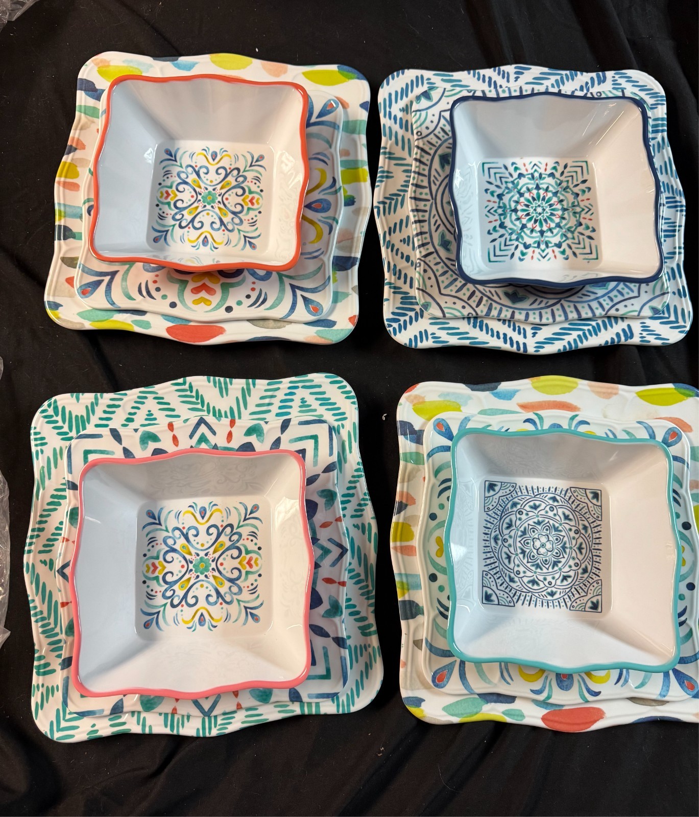 Steve Haskamp Melamine Dinnerware Set 4 Place Settings Plates Bowls New (S2-96)