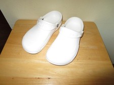 Crocs Slip Resistant Shoes Bistro Clogs, Nurse, Chef, Work Shoes WHITE M 6 W 8