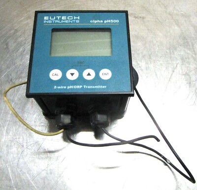 Eutech Instruments Alpha pH500 2-wire Transmitter 54X002606 Used Cut Out / D33