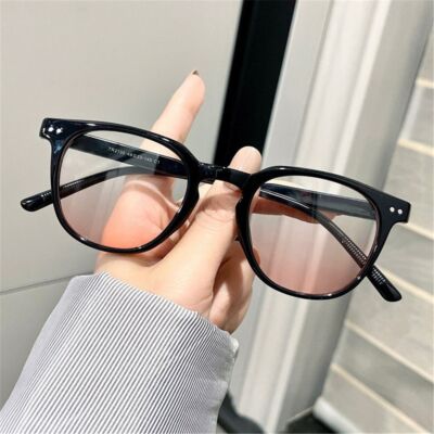 Looking Glass Go ホワイト (新品未開封) 緊急値下げ Korean Style Women Gradient Blush Glasses Nearsighted