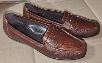 SAS Penny J Loafers Womens Size 9 Brown Textured Leather  display picture 3