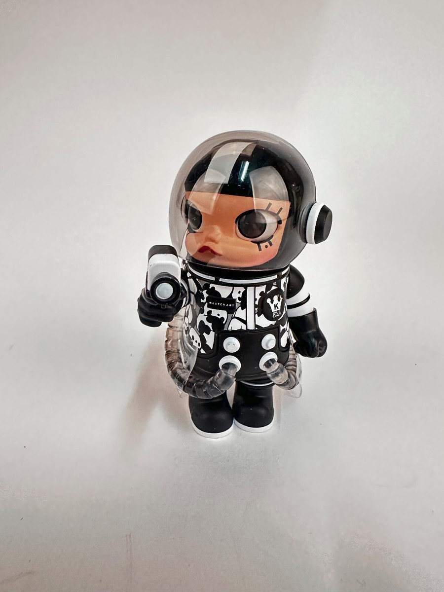 POP MART x Kennyswork Mega Space Molly Series 2 Meilin Panda