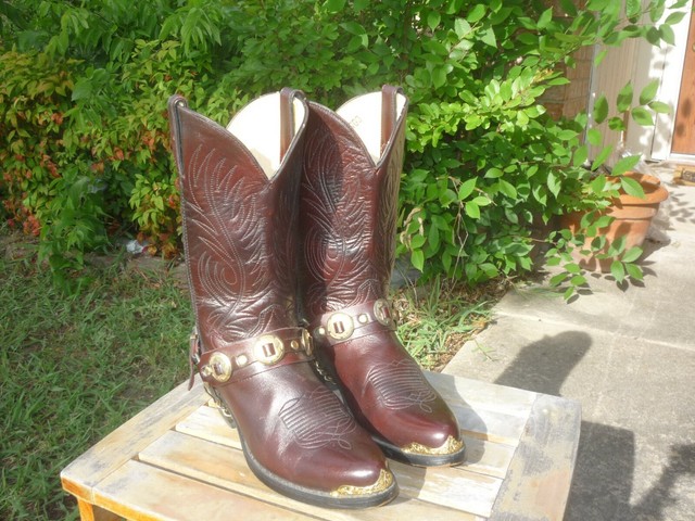 soft cowboy boots