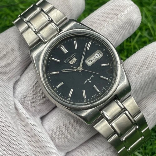 Vintage Seiko 5 Automatic Made in Japan Men’s Watch Day-Date 6309-9000