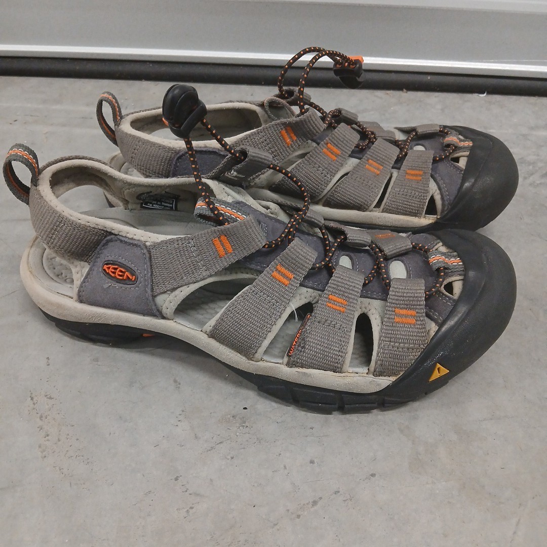 Scarpe sandali KEEN Newport H2 da uomo magnete 1016287 sport all'aperto escursionismo taglia 8