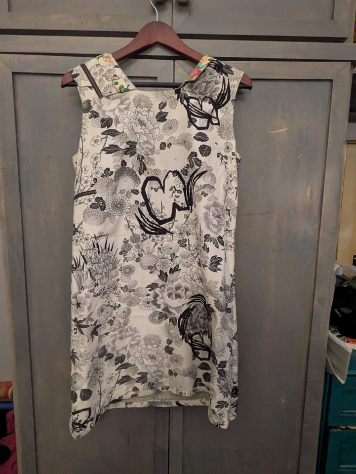 Vestido Mayle blanco y negro, acento cremallera, talla M Foto 4 de 4