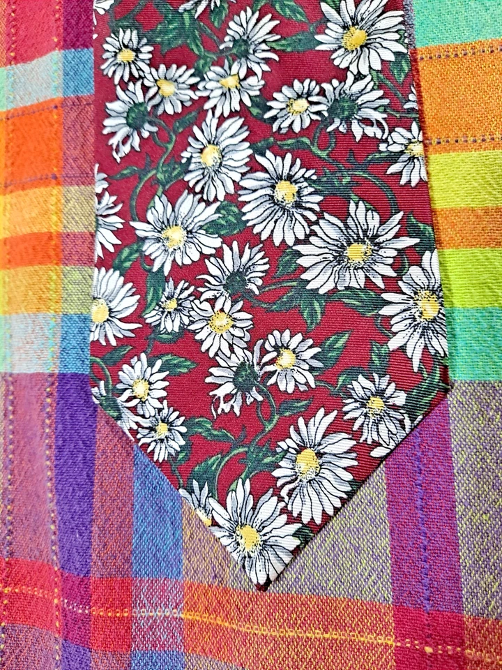 Corbata Vintage Margaritas Repp Patrón Floral Hecha en EE. UU. 100% Seda Corbata Surrey Foto 4 de 4