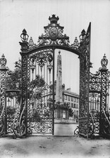 63 CLERMONT FERRAND LA PORTE EN FER FORGE DU JARDIN DES PLANTS ET L O