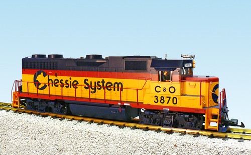 USA Trains GP-38-2 Chessie System C&O DIESEL R22233 LUCES DE HUMO GP38-2 #3880 | Condition: New