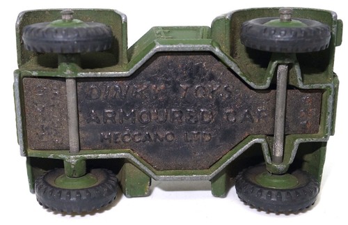 DINKY NO. 670 ARMY 'DINGO' ARMOURED CAR DO* - Picture 4 of 4