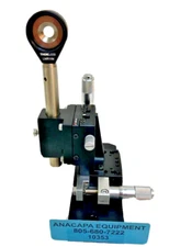 Sigma Koki Y Z Axis Stages, 2 Micrometers & Thorlabs LMR1/M Lens Mount (10353)