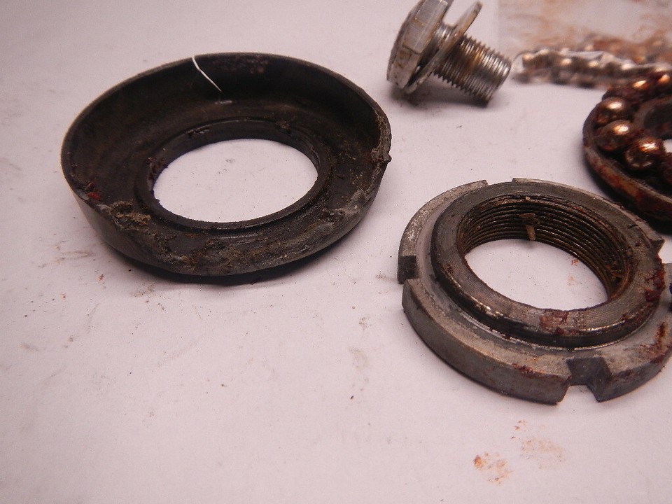 Triple Tree Top Nut Bearing Lot 1978 Suzuki GS550 78 GS 550 E 78 79 ...