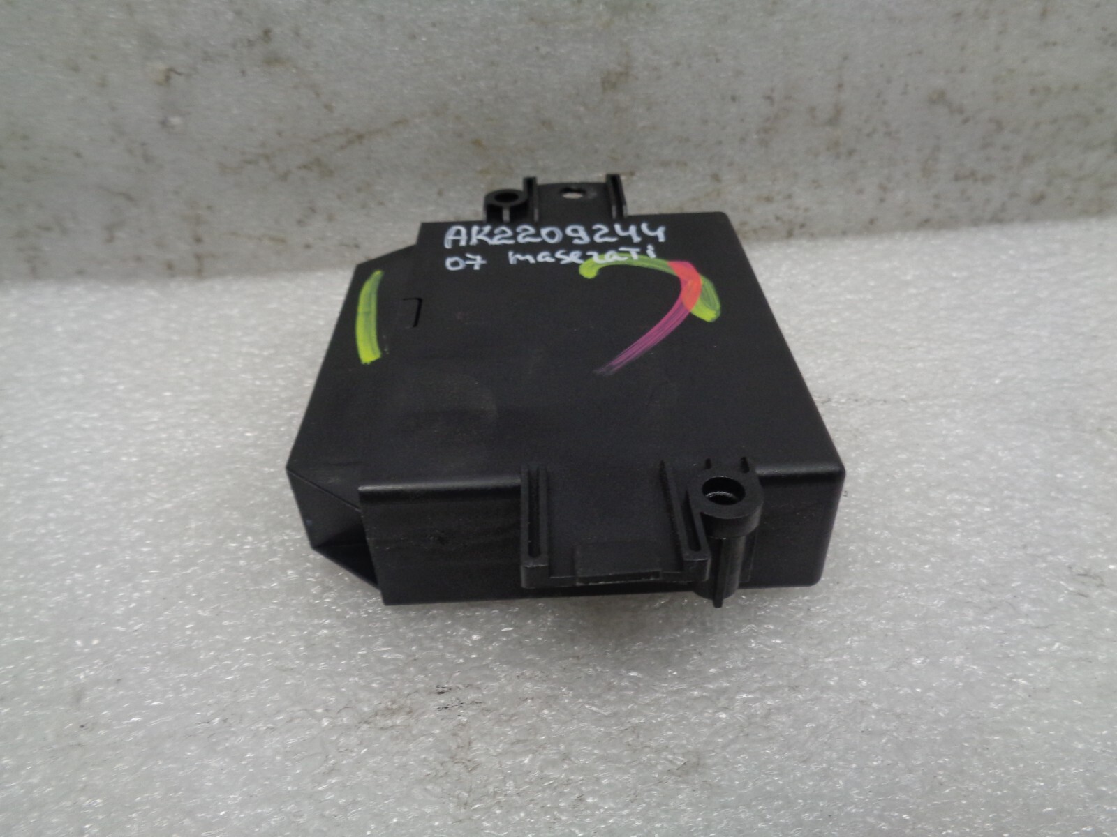 Maserati Quattroporte 2003-2008 Parking assist module