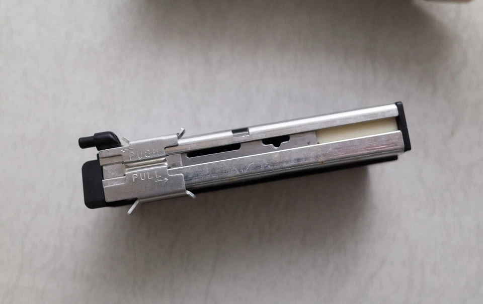 Feather Professional Sputtom 20 Single Edge Razor Blades - Imagem 4 de 4