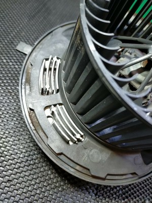 BMW 3 SERIES 2008-10 E91 1995cc RHD HEATER BLOWER FAN MOTOR  