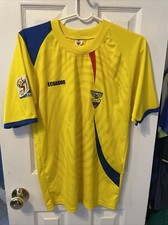 Ecuador men's yellow football soccer jersey size small