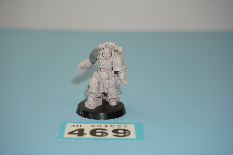 Warhammer Horus Heresy Space Marines Ultramarines Legion Herald Modified