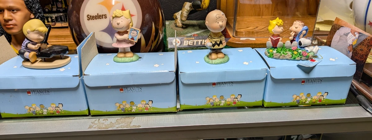 WESTLAND Peanuts 4点セット Westland Snoopy In Collectible Peanuts Figurines for sale | eBay