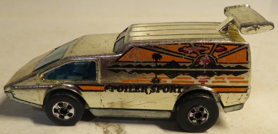 Hot Wheel Vintage 1976 Mattel Spoiler Sport Gold 1:64 Chrome Blackwall Hong Kong - Image 2 of 4